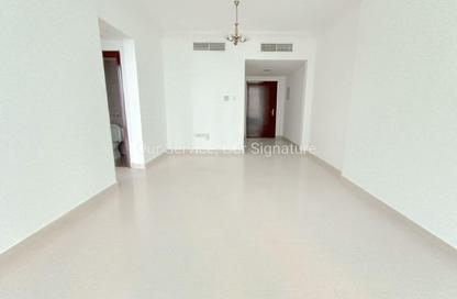 Apartment - 1 Bedroom - 2 Bathrooms for rent in New Al Taawun Road - Al Taawun - Sharjah