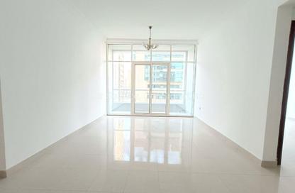 Apartment - 1 Bedroom - 2 Bathrooms for rent in New Al Taawun Road - Al Taawun - Sharjah