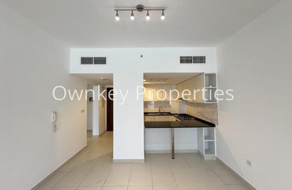 Apartment - 1 - 2 for rent in Oxford Building - District 14 - Jumeirah Village Circle - Dubai