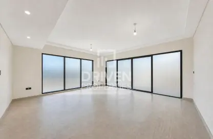 Villa - 4 Bedrooms - 5 Bathrooms for rent in Portofino - Damac Lagoons - Dubai