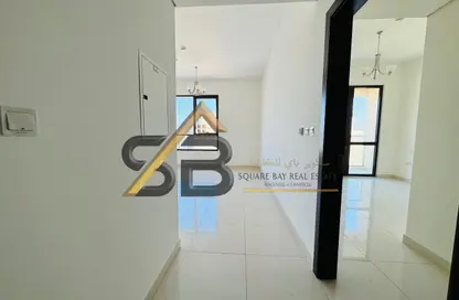 شقة - غرفة نوم - 2 حمامات للايجار في برج عايض - الجداف - دبي