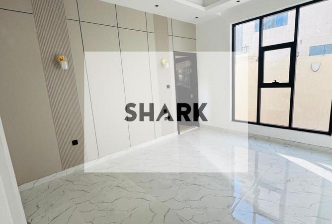 76970001 - Property Image 2