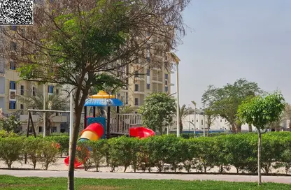 شقة - غرفة نوم - 2 حمامات للبيع في قرية الاميرة - الياسمين - عجمان