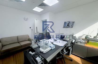 Office Space - Studio - 1 Bathroom for rent in Almas Tower - Jumeirah Lake Towers - Dubai Office Space - Studio - 1 Bathroom for rent in Almas Tower - Jumeirah Lake Towers - Dubai