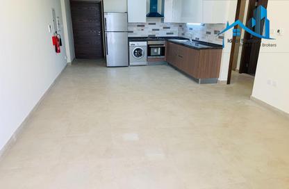 Apartment - 2 Bedrooms - 3 Bathrooms for rent in Azizi Plaza - Al Furjan - Dubai