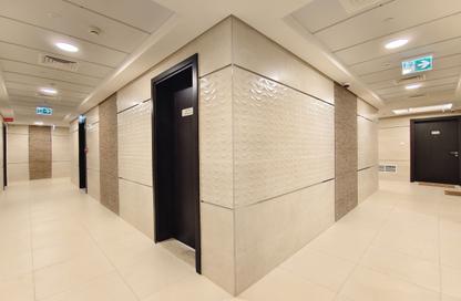 Apartment - 2 - 2 for rent in Ansar Building - Al Nahda - Sharjah