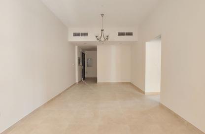 Apartment - 2 - 2 for rent in Ansar Building - Al Nahda - Sharjah