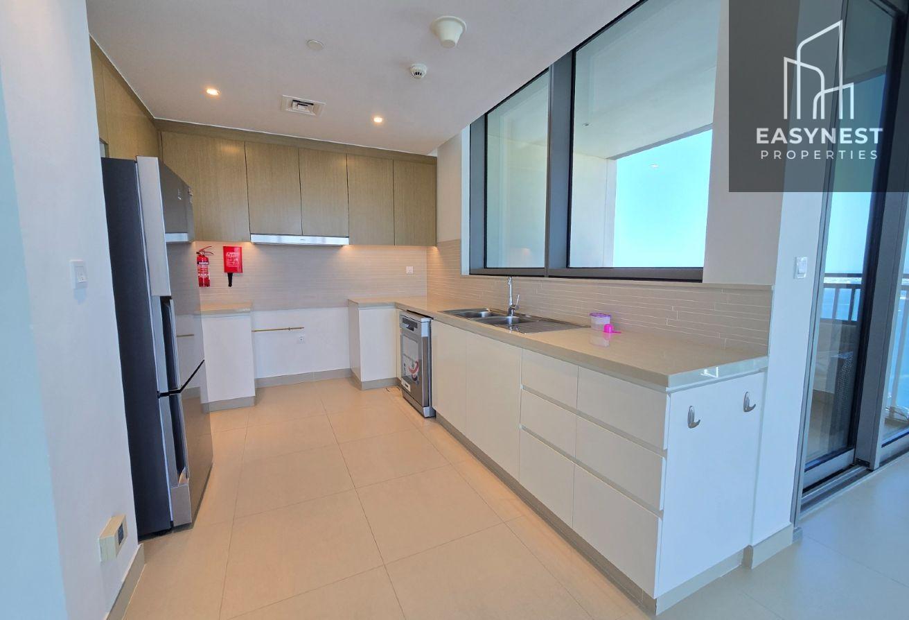 Investor’s Opportunity | Stunning Marina Lifestyle photo 14
