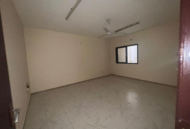 54458507 - Property Image 3