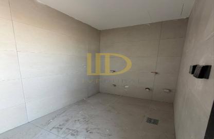 Villa - 5 Bedrooms - 7+ Bathrooms for rent in Al Aweer 1 - Al Aweer - Dubai