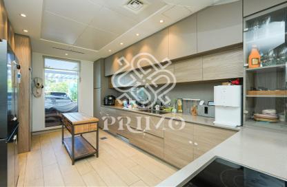 Villa - 4 Bedrooms - 3 Bathrooms for sale in District 8 - Royal Park - Jumeirah Park - Dubai