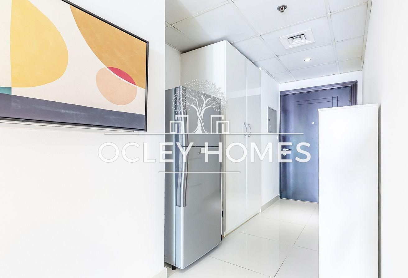 Modern Studio | Bills Included | Monthly Stays photo 9
