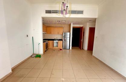 Apartment - 1 Bedroom - 1 Bathroom for rent in Mayfair Tower - Business Bay - Dubai