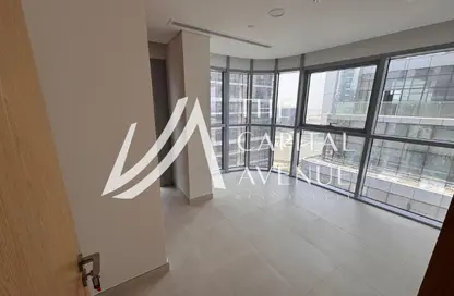 شقة - 2 غرف نوم - 3 حمامات للايجار في راديانت سكوير - مدينة الأضواء - جزيرة الريم - أبوظبي شقة - 2 غرف نوم - 3 حمامات للايجار في راديانت سكوير - مدينة الأضواء - جزيرة الريم - أبوظبي