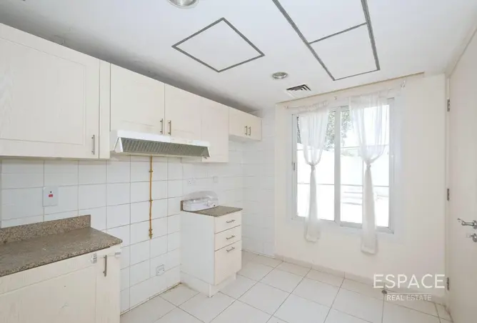 64027187 - Property Image 3
