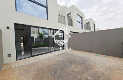 Townhouse - 2 Bedrooms - 4 Bathrooms for rent in Falcon Island North - Falcon Island - Al Hamra Village - Ras Al Khaimah
