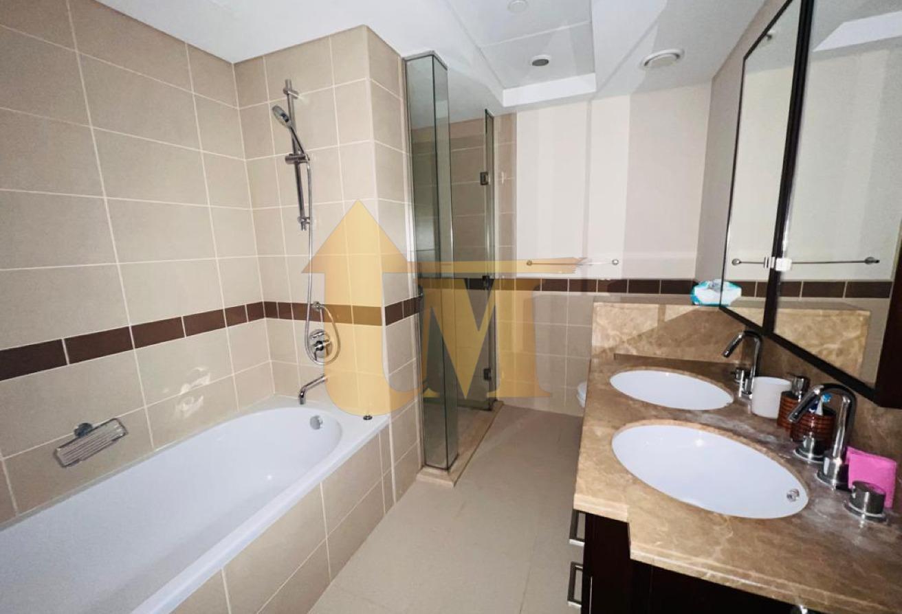 Spacious 1 BHK for Rent | Burj View | Balcony photo 9