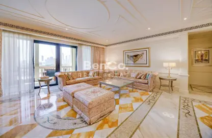 شقة - 2 غرف نوم - 3 حمامات للبيع في بالازيو فيرساتشي - القرية التراثية - دبي