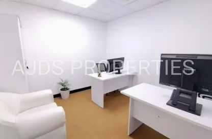 Office Space - Studio - 1 Bathroom for rent in Al Rostamani Building - Port Saeed - Deira - Dubai