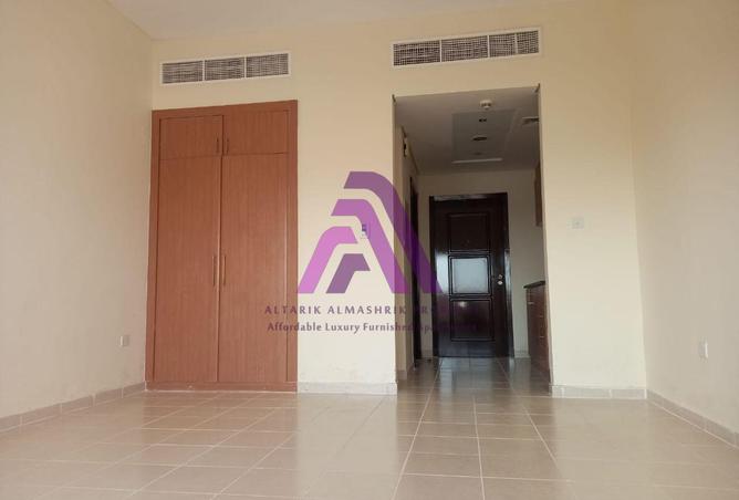 92693440 - Property Image 2