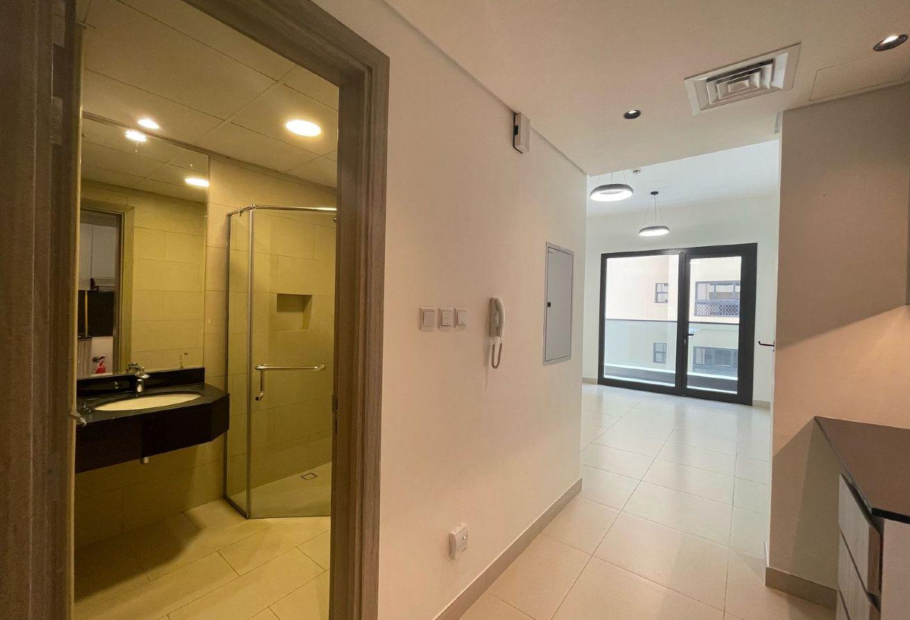 Modern Highly Maintained STUDIO for RENT in Jaddaf photo 8