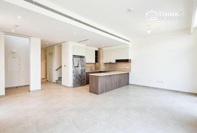 4BR I Vaastu I Single Row I Near Pool Park