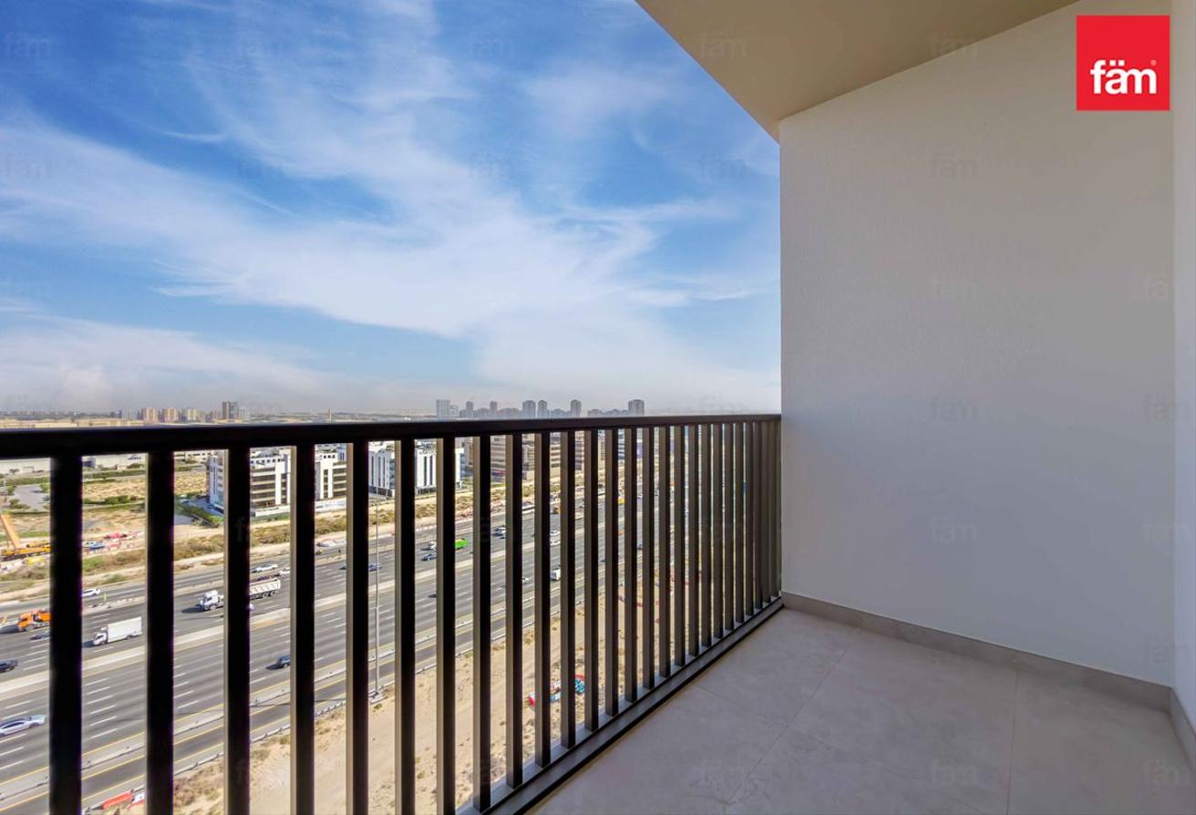 Smart Design | Spacious Layout | Bright photo 24