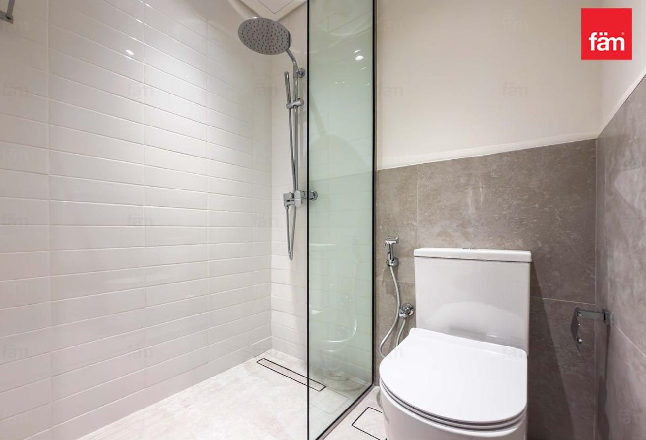 Smart Design | Spacious Layout | Bright photo 21