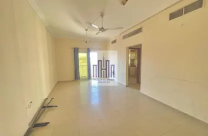 Apartment - 2 Bedrooms - 2 Bathrooms for rent in Fire Station Road - Muwaileh - Sharjah