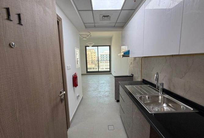 100415013 - Property Image 2