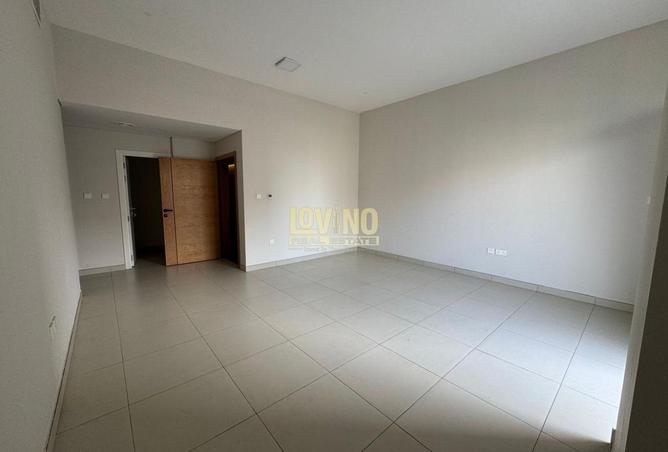 114176567 - Property Image 3