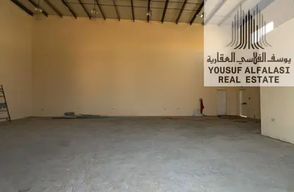 مستودع - استوديو - 1 حمام للايجار في أم الثعوب - أم القيوين