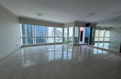 Apartment - 3 - 4 for rent in Al Majaz 2 - Al Majaz - Sharjah
