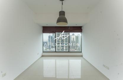 Apartment - 1 Bedroom - 2 Bathrooms for rent in Silverene Tower A - Silverene - Dubai Marina - Dubai