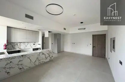 شقة - 2 غرف نوم - 3 حمامات للبيع في الأمل تاور - مدينة دبي الرياضية - دبي