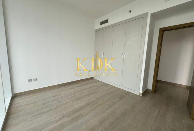 70269765 - صورة العقار 2