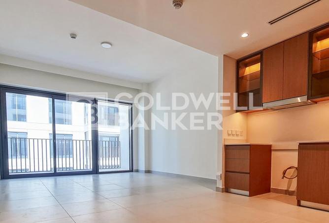 Creek Beach | G Floor | 4 Cheques | 2026 Handover