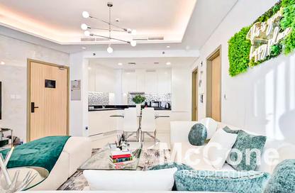 Apartment - 1 Bedroom - 2 Bathrooms for sale in Paramount Tower Hotel  and  Residences - Business Bay - Dubai