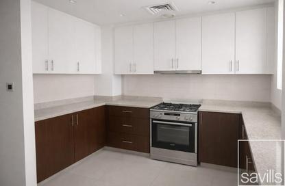 Apartment - 1 Bedroom - 2 Bathrooms for rent in Boulevard Crescent Tower 1 - BLVD Crescent - Downtown Dubai - Dubai