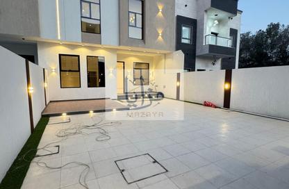 Villa - 5 Bedrooms - 7 Bathrooms for sale in Al Yasmeen 1 - Al Yasmeen - Ajman