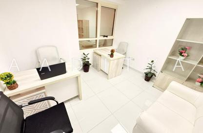 Office Space - Studio - 1 Bathroom for rent in Silver Home Building - Hor Al Anz - Deira - Dubai