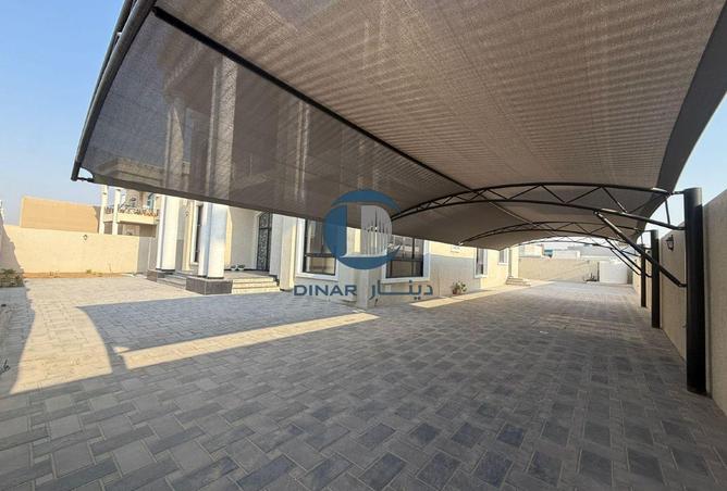 102426865 - Property Image 2