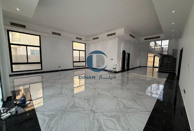 102426865 - Property Image 3