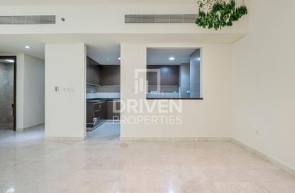Apartment - 3 Bedrooms - 4 Bathrooms for sale in Marina Heights - Marina Square - Al Reem Island - Abu Dhabi Apartment - 3 Bedrooms - 4 Bathrooms for sale in Marina Heights - Marina Square - Al Reem Island - Abu Dhabi