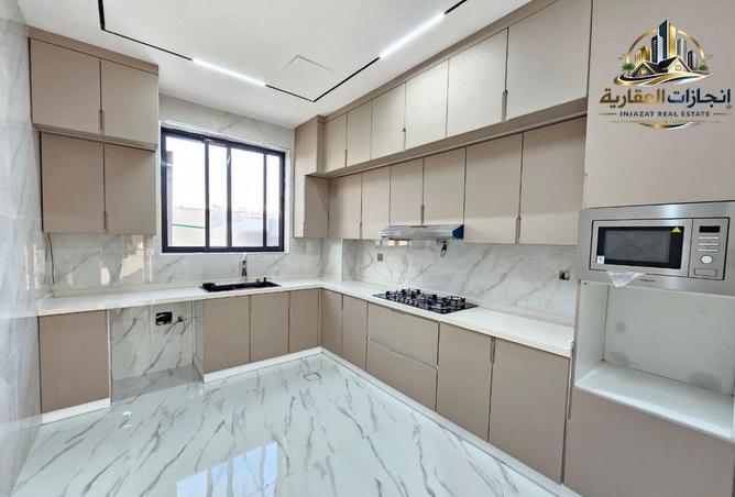 115921060 - Property Image 3