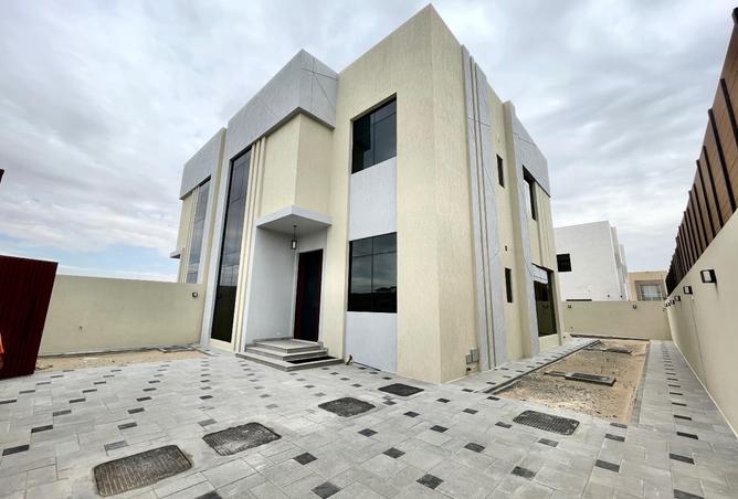 76580801 - Property Image 2