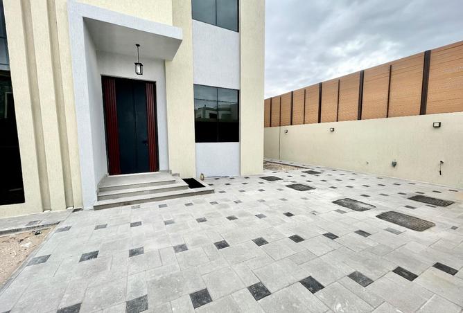 76580801 - Property Image 3