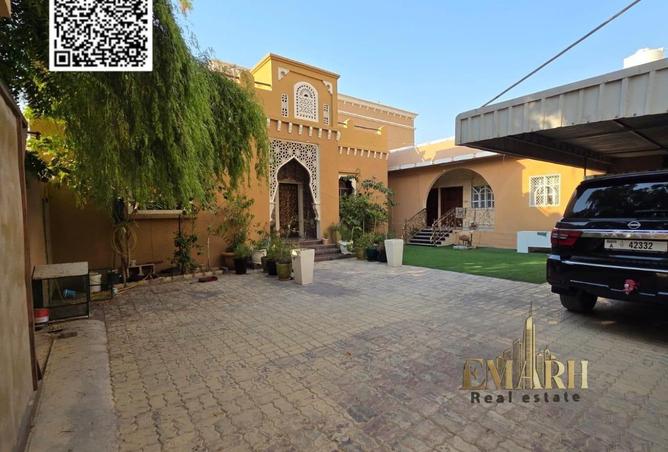 128811390 - Property Main Image