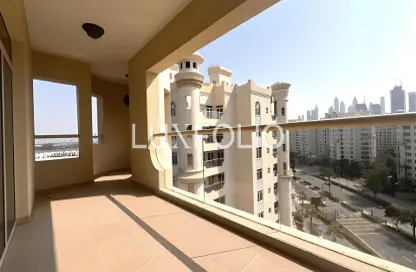 Apartment - 3 Bedrooms - 4 Bathrooms for rent in Al Das - Shoreline Apartments - Palm Jumeirah - Dubai
