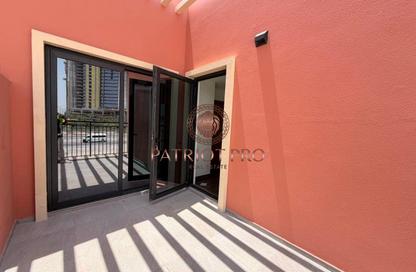 Townhouse - 4 - 3 for rent in Portofino - Damac Lagoons - Dubai